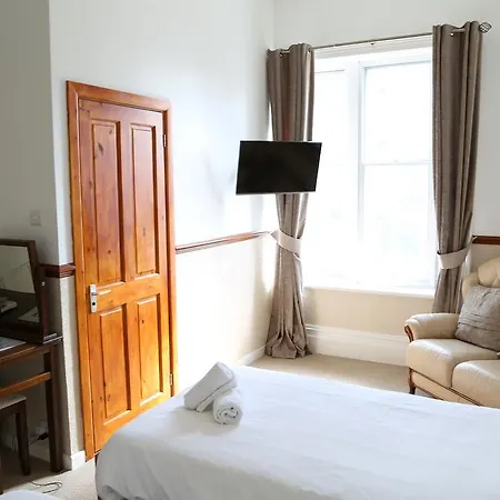 Hotel Keswick Park 3*