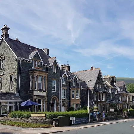 Park فندق كيسويك